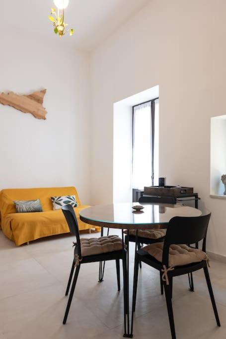 Collegiata Apartment - Catania Downtown ภายนอก รูปภาพ