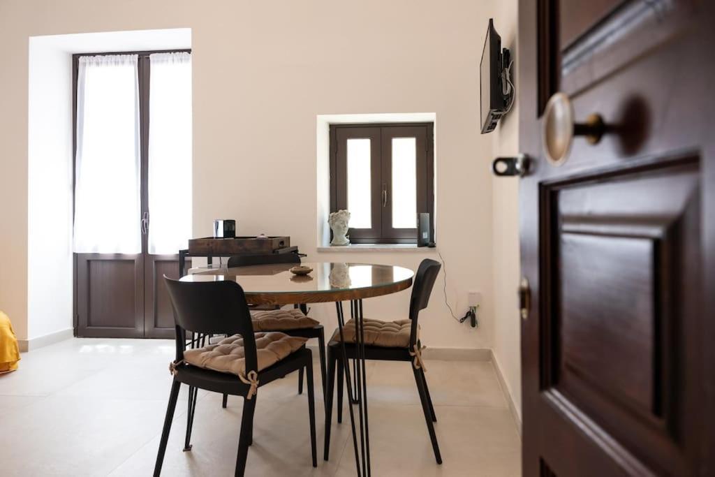 Collegiata Apartment - Catania Downtown ภายนอก รูปภาพ
